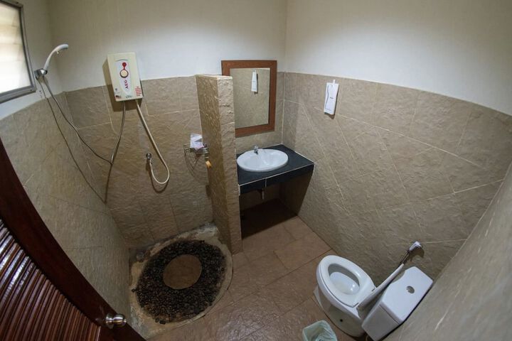 Room 46 of 67