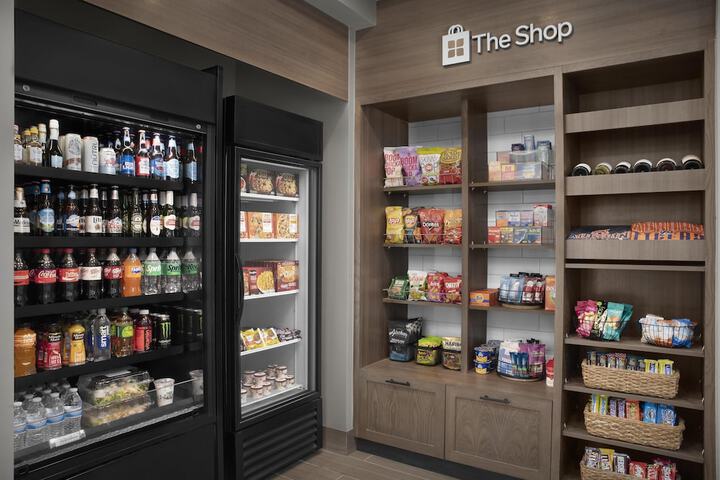 Snack bar