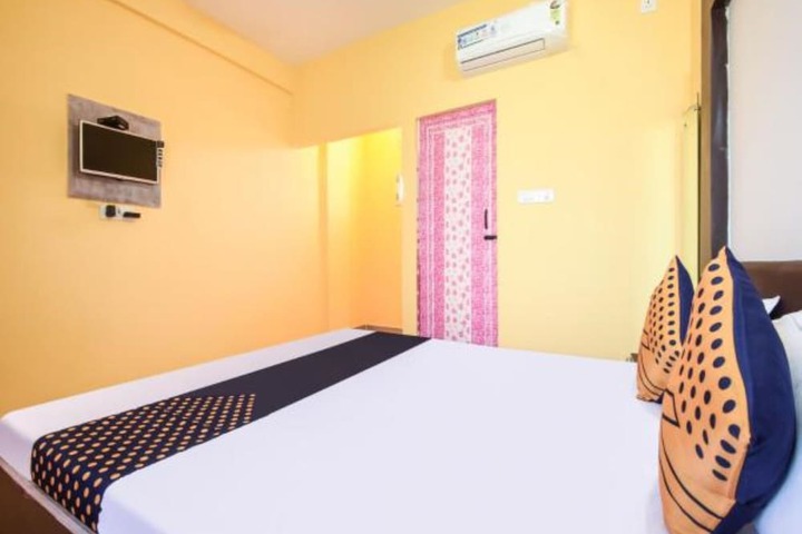 Room 4 of 21