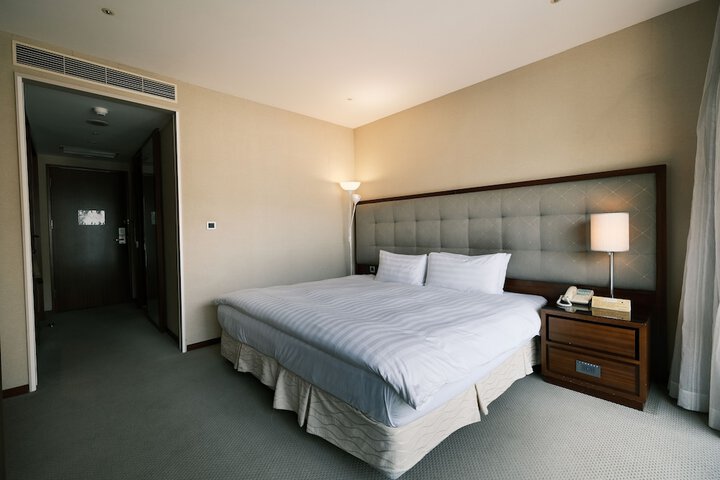 Room 17 of 71