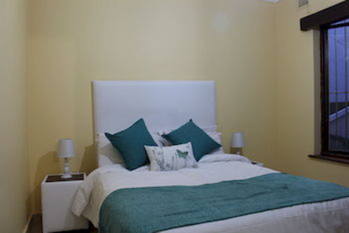 Room 6 of 22