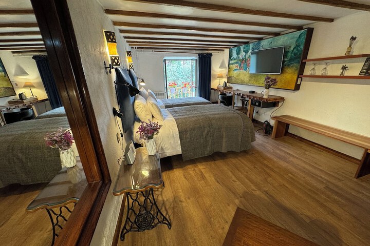 Room 48 of 163