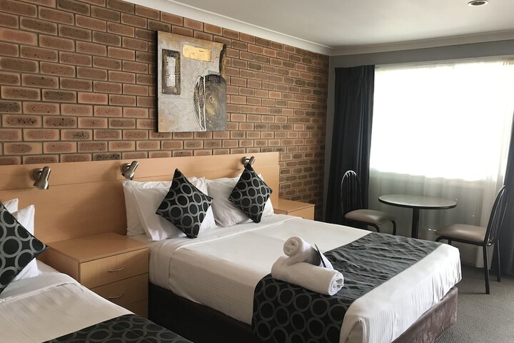 Room 96 of 152