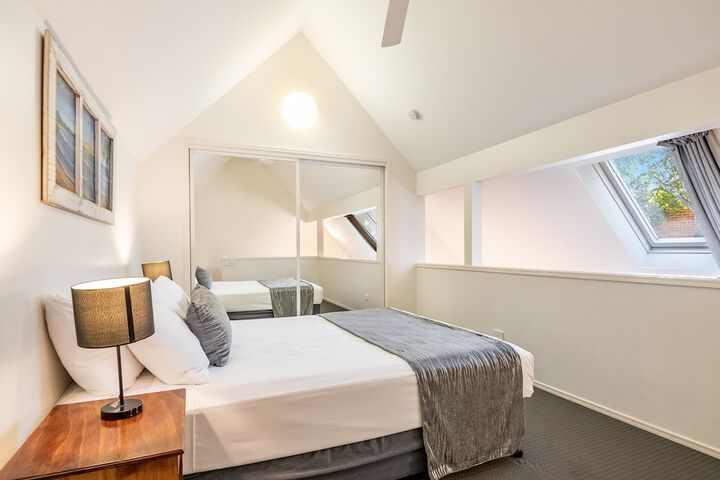Room 14 of 52
