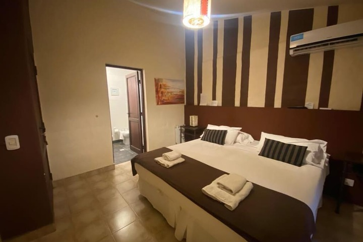 Room 14 of 48