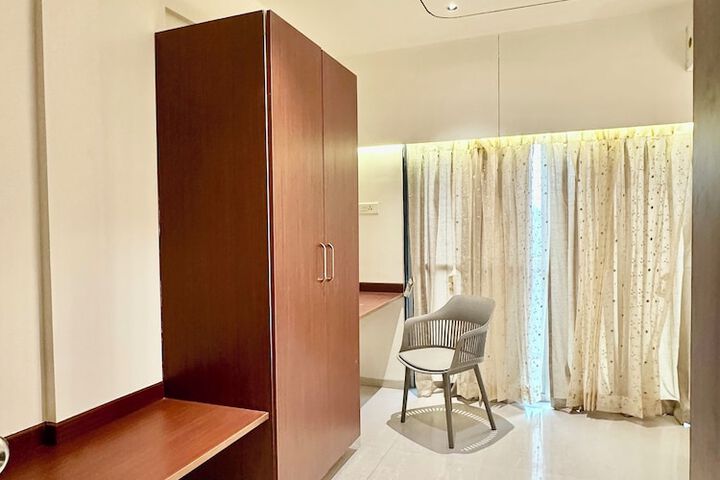 Room 5 of 47
