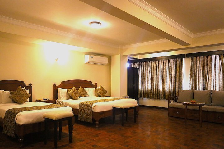 Room 13 of 64