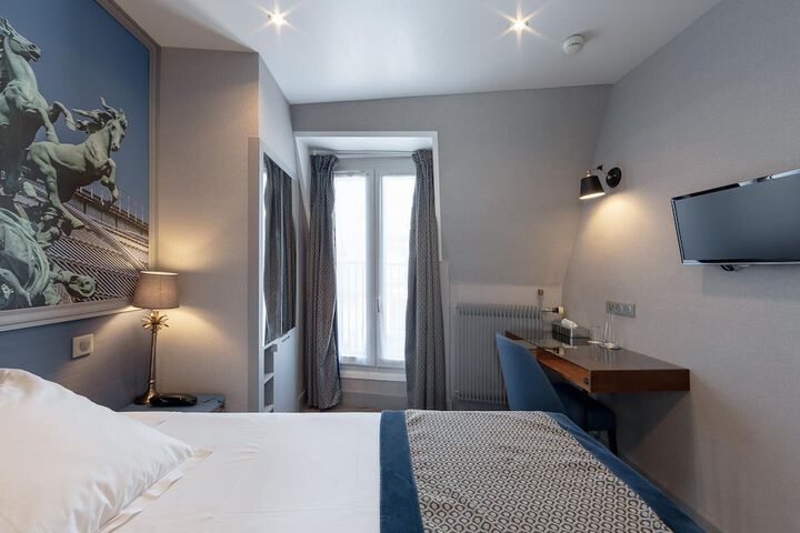 Room 54 of 92