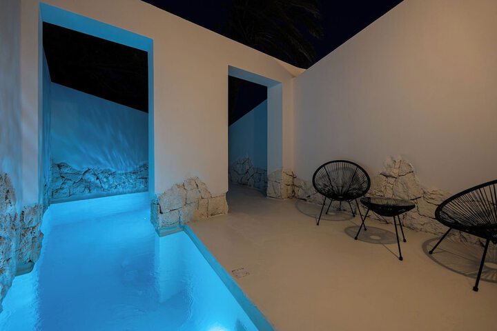 Pool 73 of 116