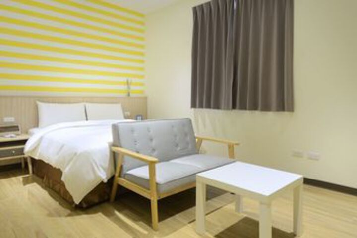 Room 29 of 37