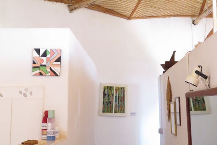 Room 10 of 20