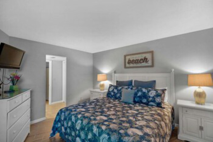 Room 172 of 185