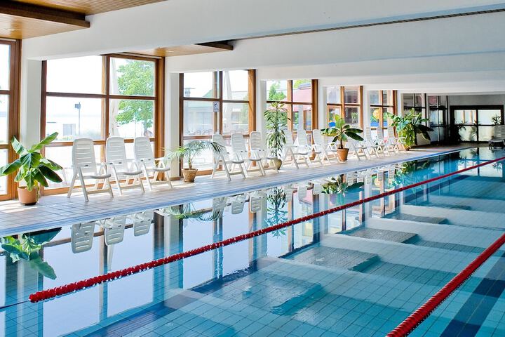 Pool 30 of 41