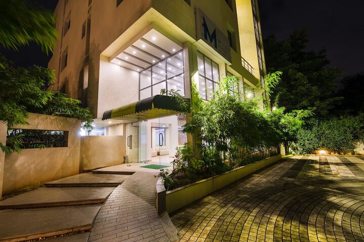 Hotel 79 of 99