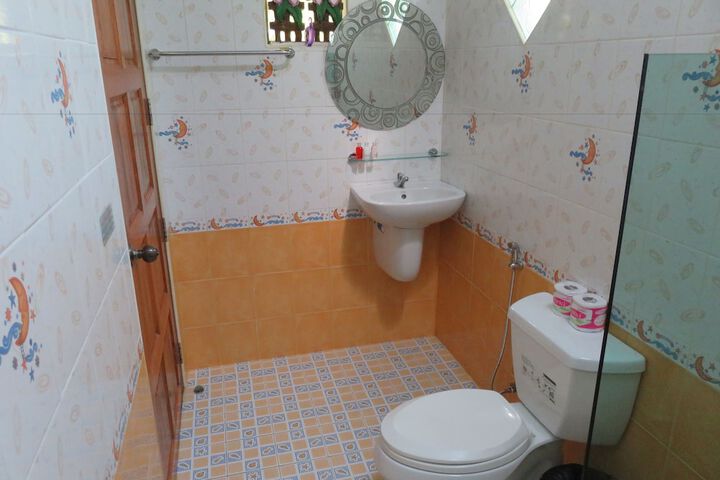 Room 66 of 137