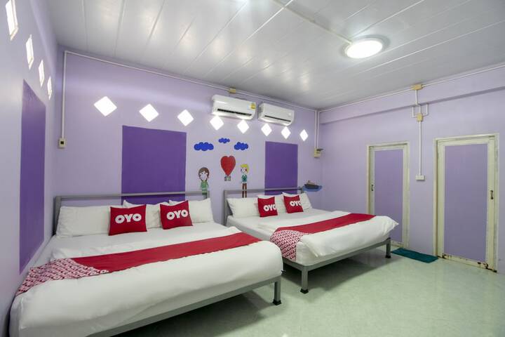 Room 25 of 48