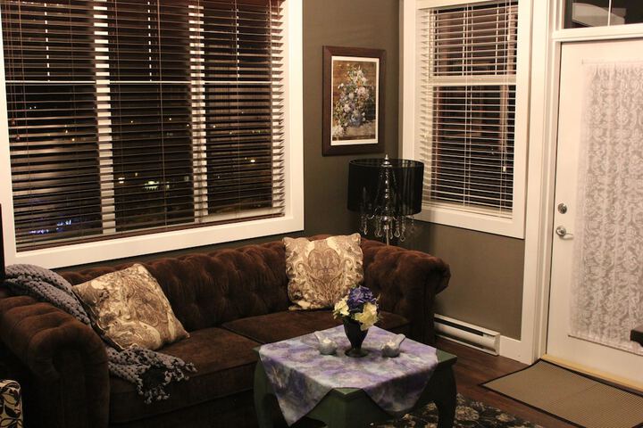 Room 32 of 159