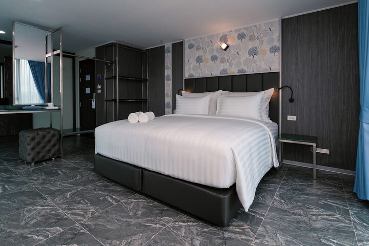 Room 51 of 138