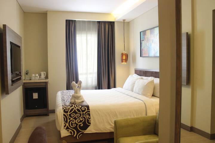 Room 10 of 52
