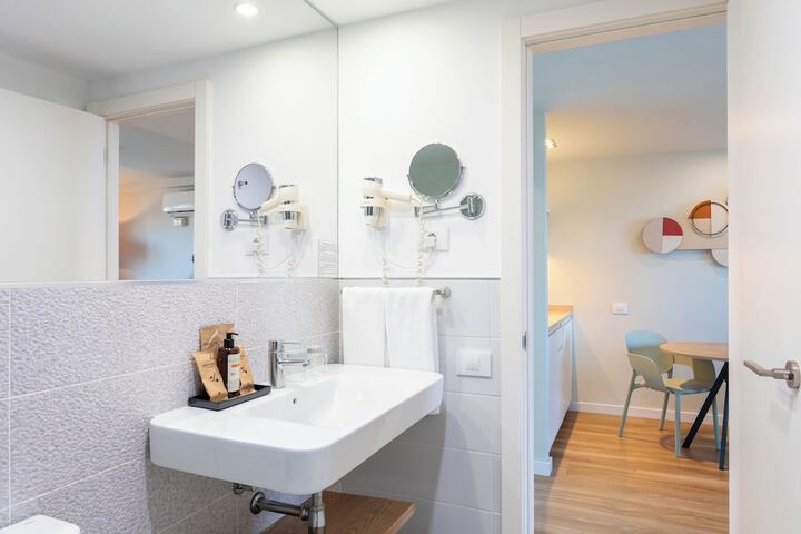 Bath Interior