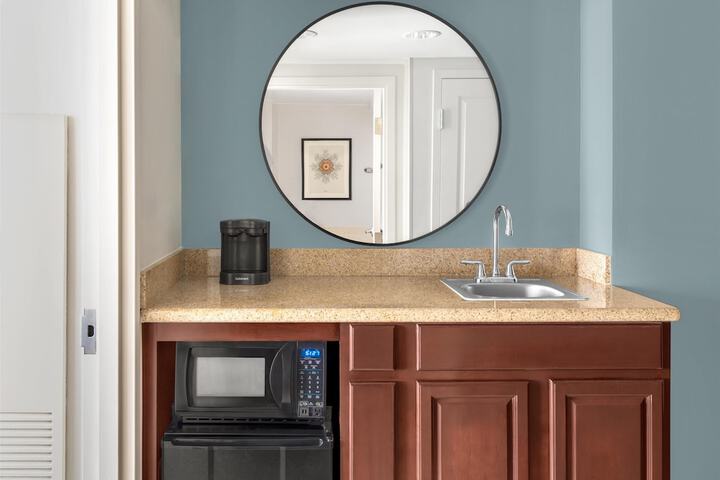 Minibar