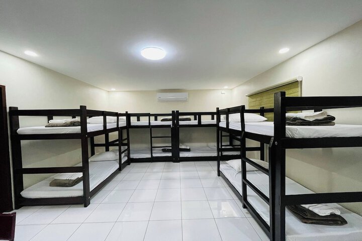 Room 14 of 48