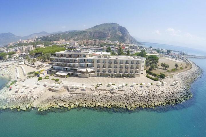 Grand Hotel LApprodo