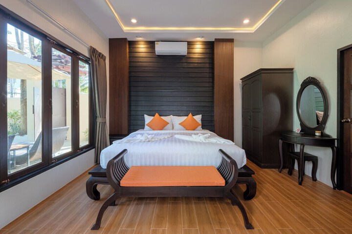 Room 45 of 110