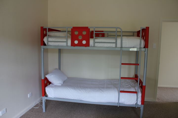 Room 21 of 29