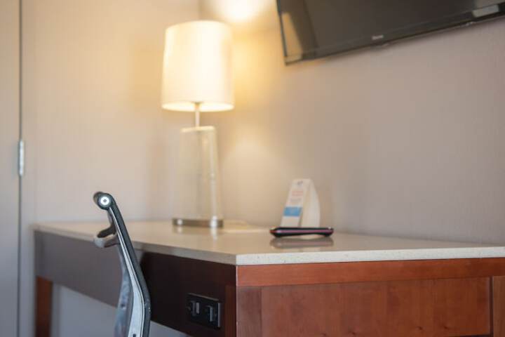 Room 11 of 52