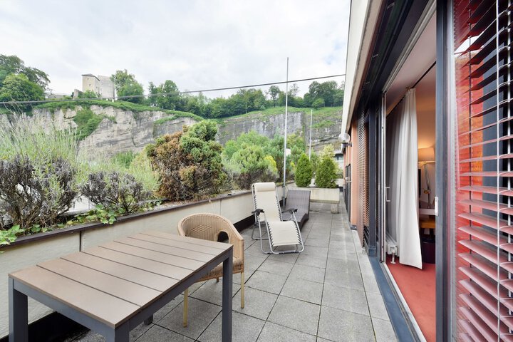 Terrace/Patio 23 of 49