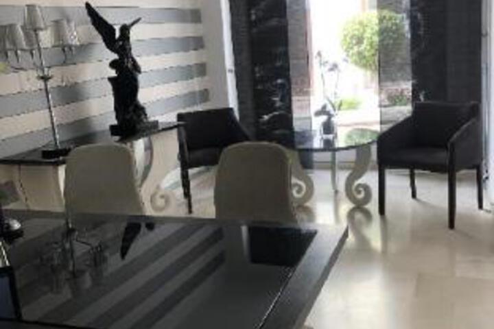 Hotel Interior 7 of 23