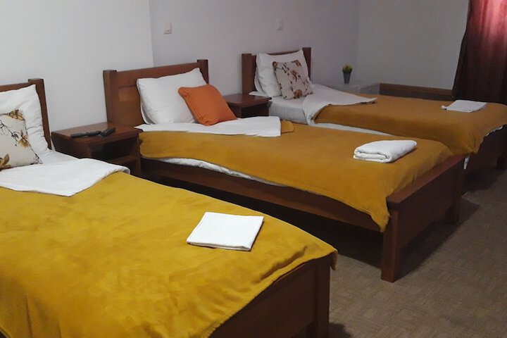 Room 14 of 30