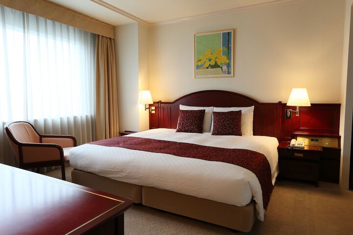 Room 4 of 57