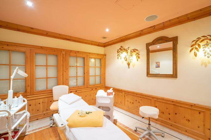 Spa 41 of 71
