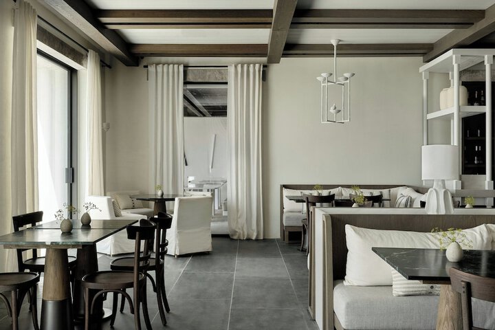 Dining 143 of 190