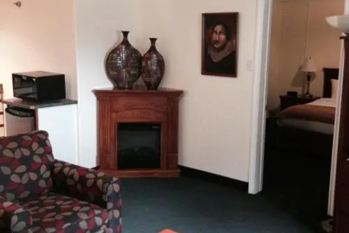 Room 4 of 21