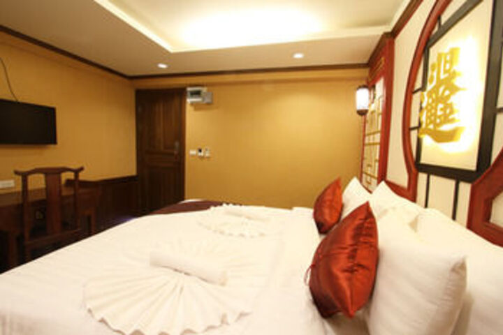 Room 56 of 145