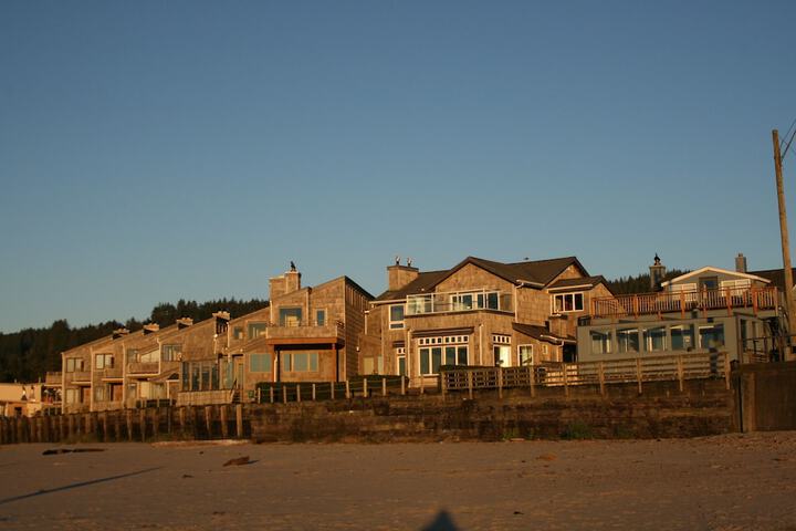 Beach 219 of 231