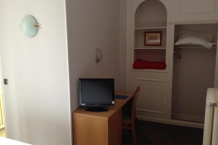 Photo 5
