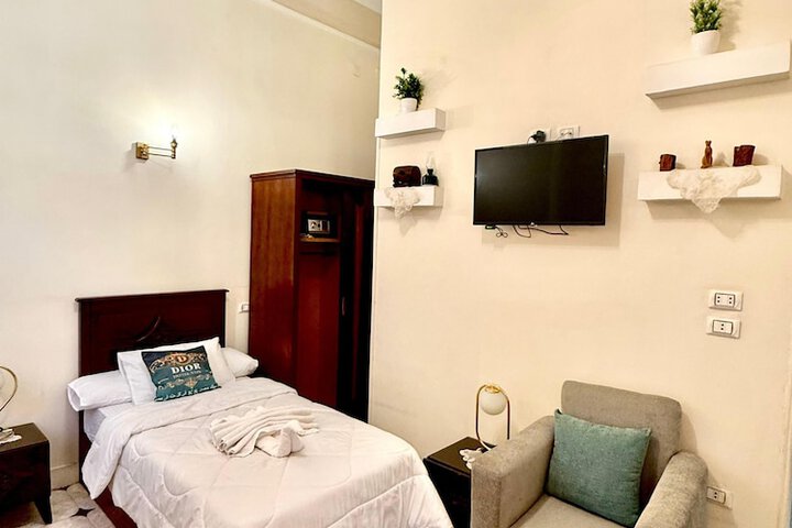 Room 15 of 35
