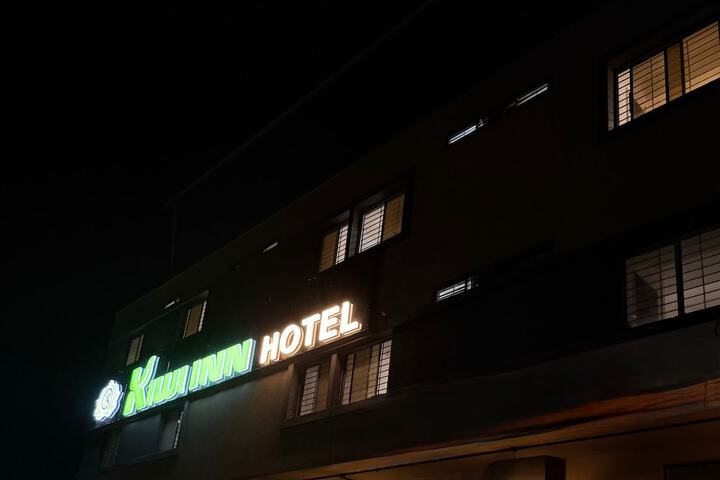 Hotel 32 of 36