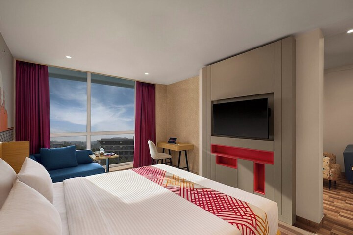 Room 14 of 43