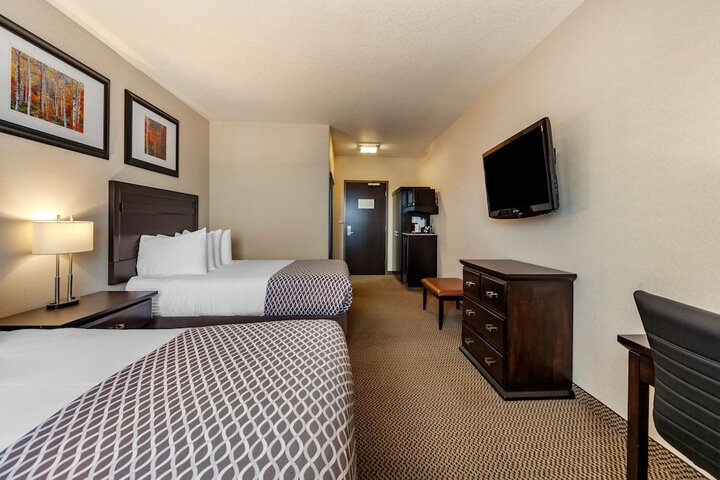 Room 45 of 168