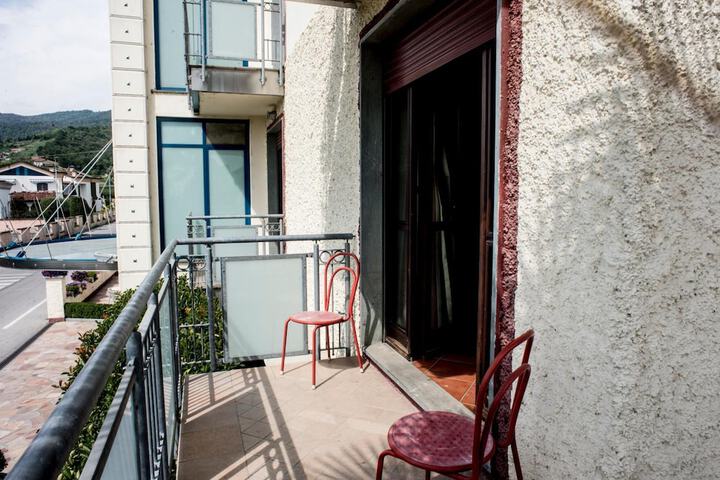 Terrace/Patio 11 of 27