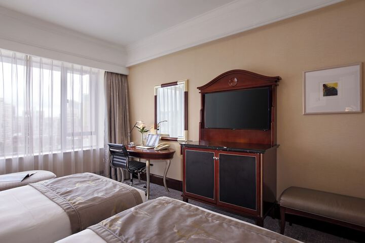 Room 18 of 75