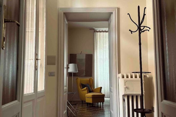 Room 37 of 140