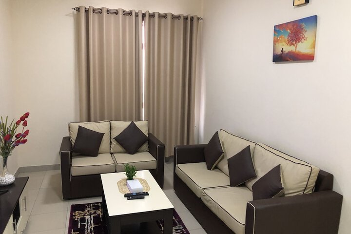 Room 28 of 48