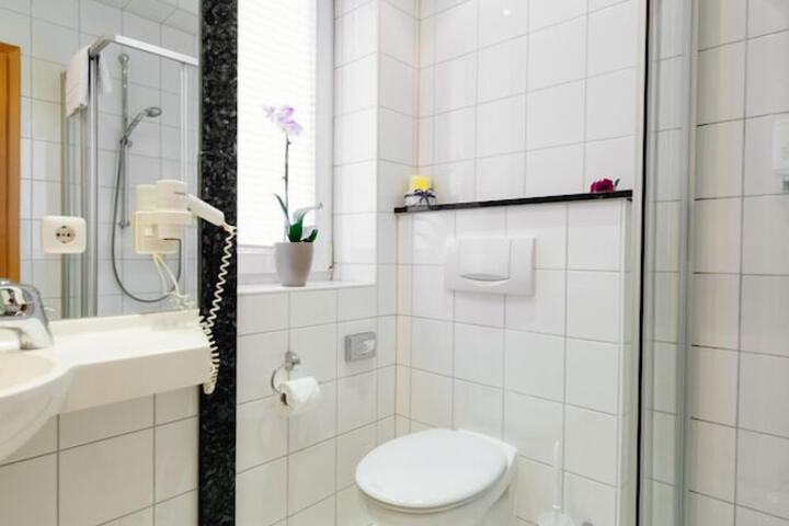 Clean Restrooms