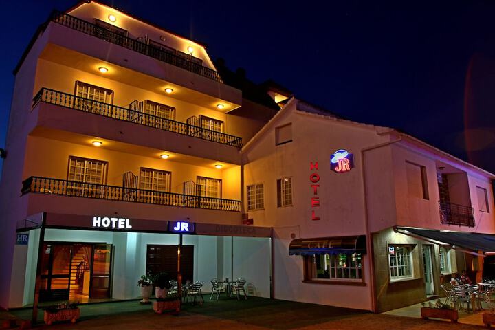 Hotel JR